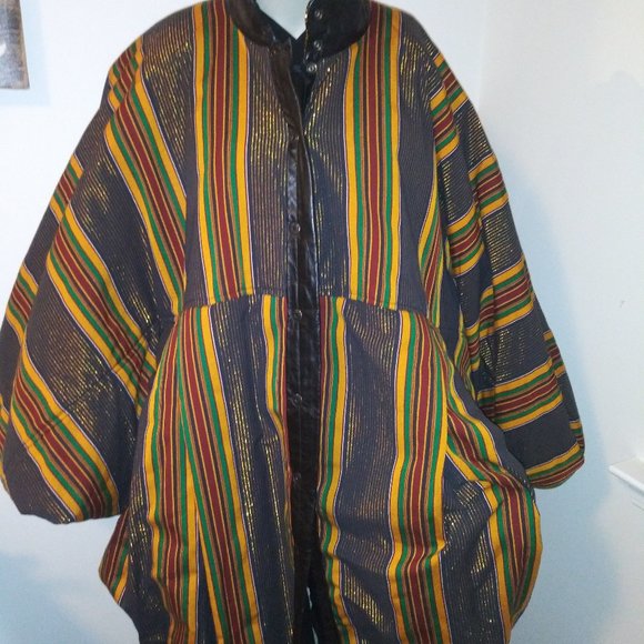 Reversible African Print and Black Coat. ONE SIZE - Picture 1 of 8
